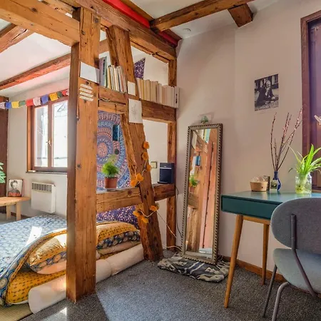 Beautiful Flat In The Heart Of *
